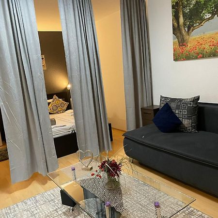 City West Studios Щутгарт Екстериор снимка
