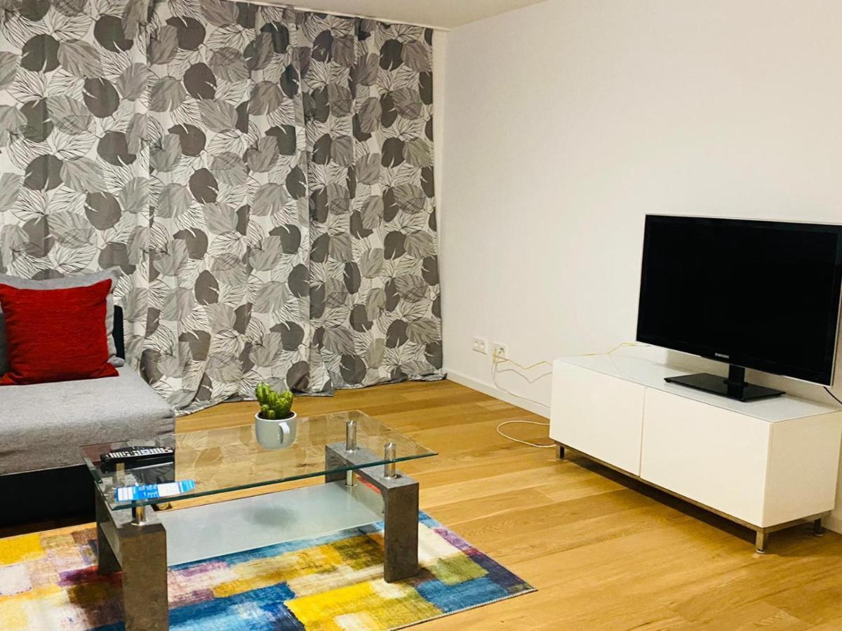 City West Studios Щутгарт Екстериор снимка