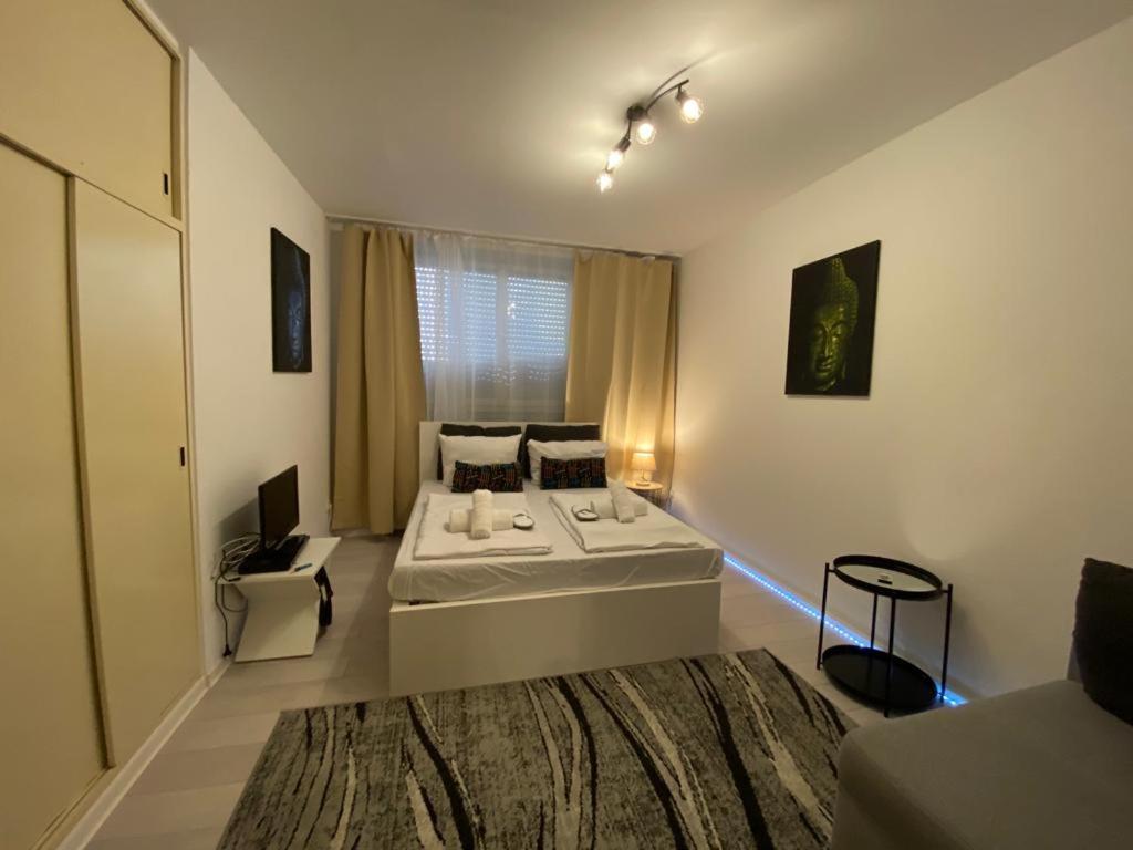 City West Studios Щутгарт Екстериор снимка